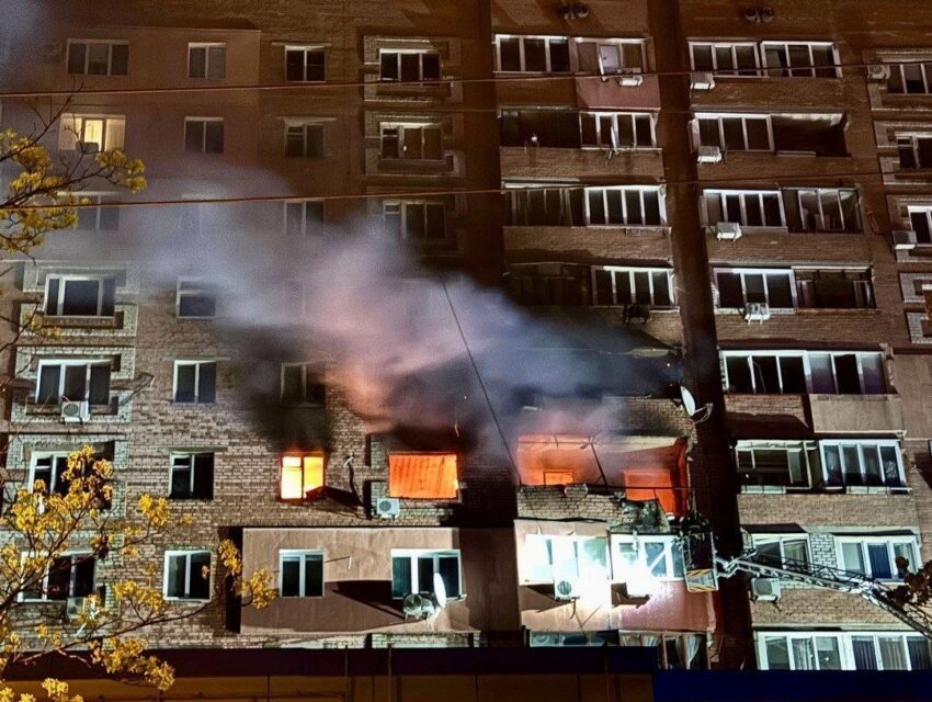 ОНОВЛЕНО! Вночі ворог масовано атакував Дніпропетровщину, в Кам’янському минулось без надзвичайних подій (ВІДЕО)