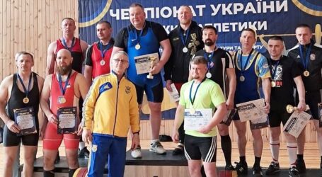 Кам`янчани отримали ліцензії на чемпіонат світу з важкої атлетики