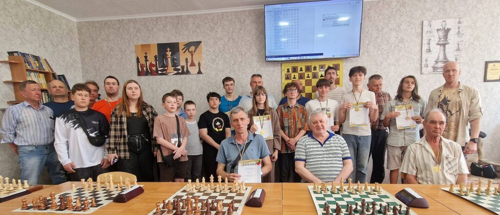 У Кам'янському відбувся шаховий турнір з обрахунком міжнародного рейтингу FIDE - ФОТО