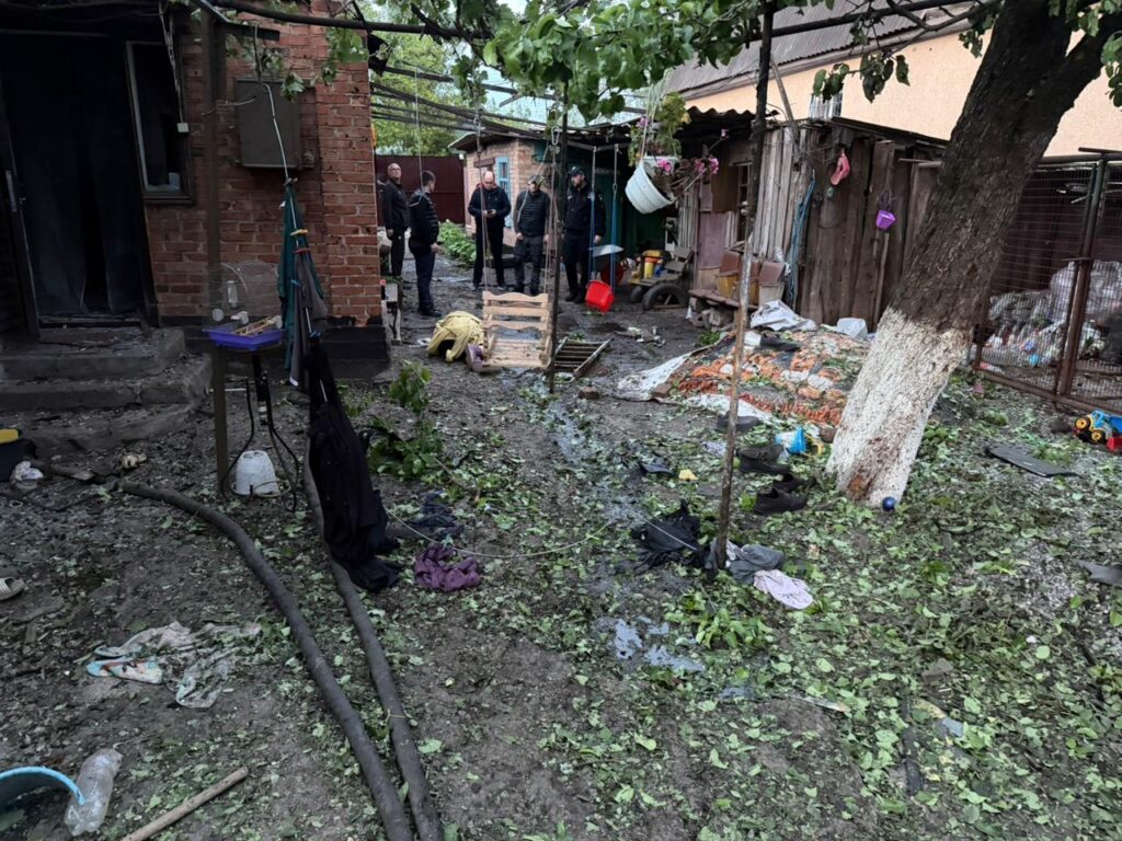 На Дніпропетровщині лікарі врятували ніжку 9-місячній дівчинці, яка постраждала під час атаки у Кривому Розі - ФОТО