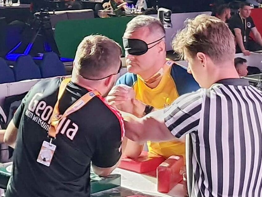 Кам’янчанин Євген Григір здобув нагороди на чемпіонаті Європи з параармрестлінгу