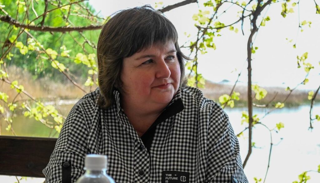 Лідерство, мотивація колективів та ментальне здоров'я: директора шкіл Кам'янського взяли участь у виїзному воркшопі - ФОТО