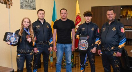 Кікбоксери з Кам’янського братимуть участь у чемпіонаті світу в Іспанії