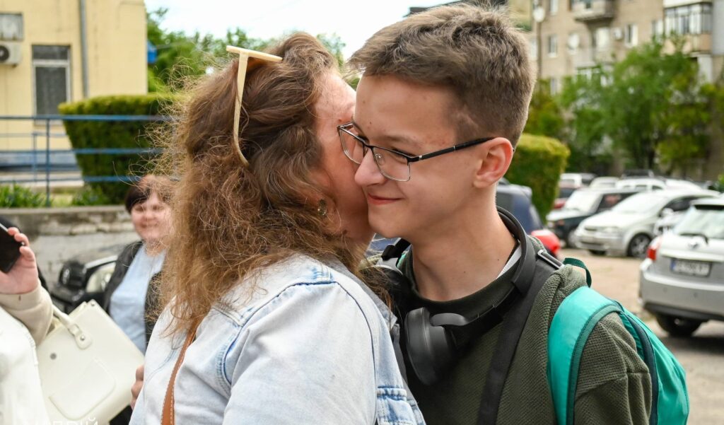 В Кам'янському стартувала літня оздоровча кампанія для дітей - ФОТО