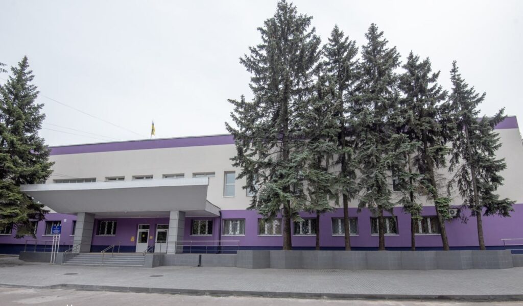 В Кам'янському після капремонту відкрили один з корпусів лікарні швидкої допомоги - ФОТО