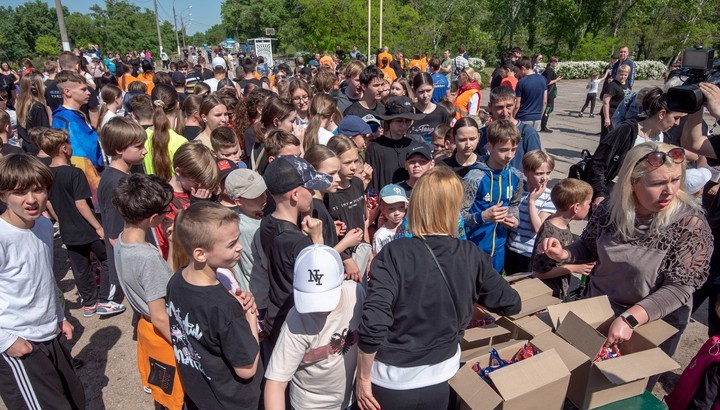 В Кам’янському відбувся спортивно-патріотичний легкоатлетичний пробіг «Разом до Перемоги!» - ФОТО