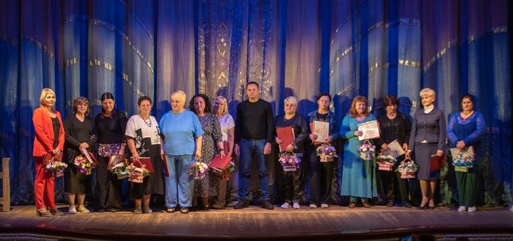 В Кам'янському з Міжнародним днем сім'ї вітали всіх причетних - ФОТО