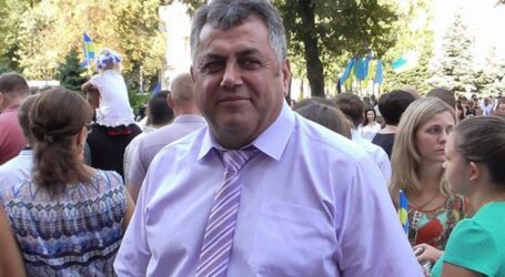 В П’ятихатках фермер з ножем напав на міського голову, останнього госпіталізували у критичному стані