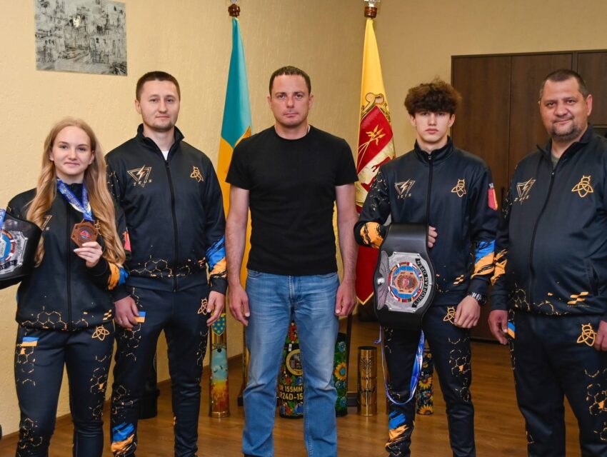 Кікбоксери з Кам’янського братимуть участь у чемпіонаті світу в Іспанії