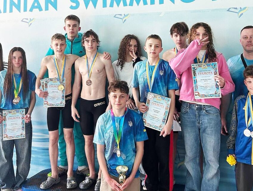 Плавці з Кам`янського здобули нагороди на змаганнях SWIM FEST POLTAVA