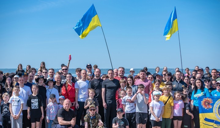 В Кам’янському відбувся спортивно-патріотичний легкоатлетичний пробіг «Разом до Перемоги!» - ФОТО
