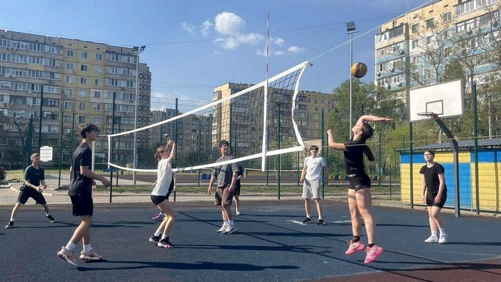 Близько тисячі мешканців міста взяли участь у програмі «Кам’янчанам – кам’яні м’язи!» - ФОТО