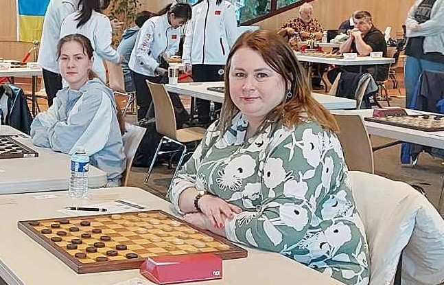 Кам`янчанка Олена Коротка здобула три нагороди на чемпіонаті світу з міжнародних шашок