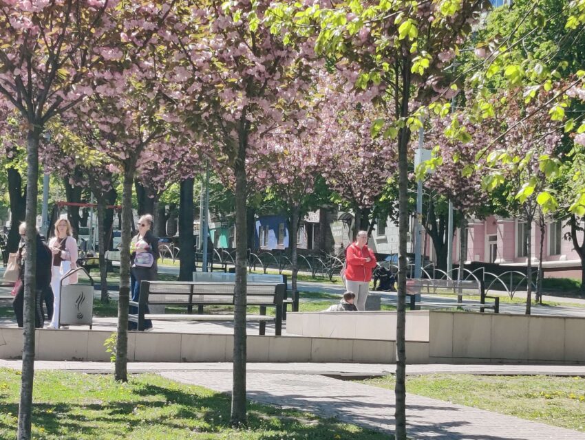 Через нічну атаку росіян по Дніпру є загиблі та постраждалі, в Кам’янському минулось без надзвичайних подій