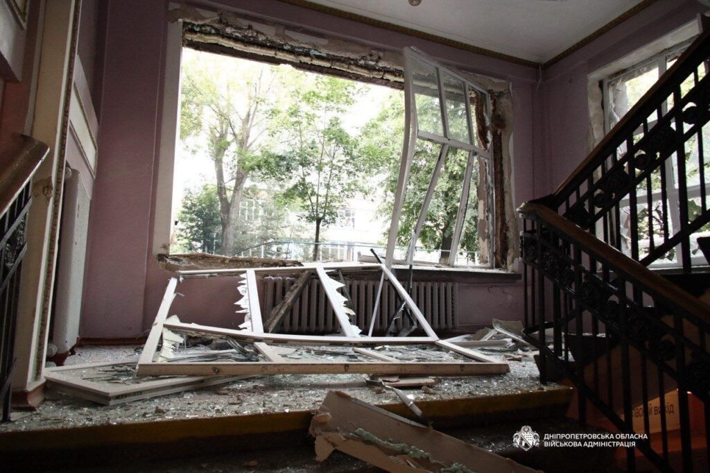 Вночі ворог гатив по Дніпропетровщині БпЛА, ракетами та авіабомбами, в Кам'янському минулось без надзвичайних подій - ФОТО