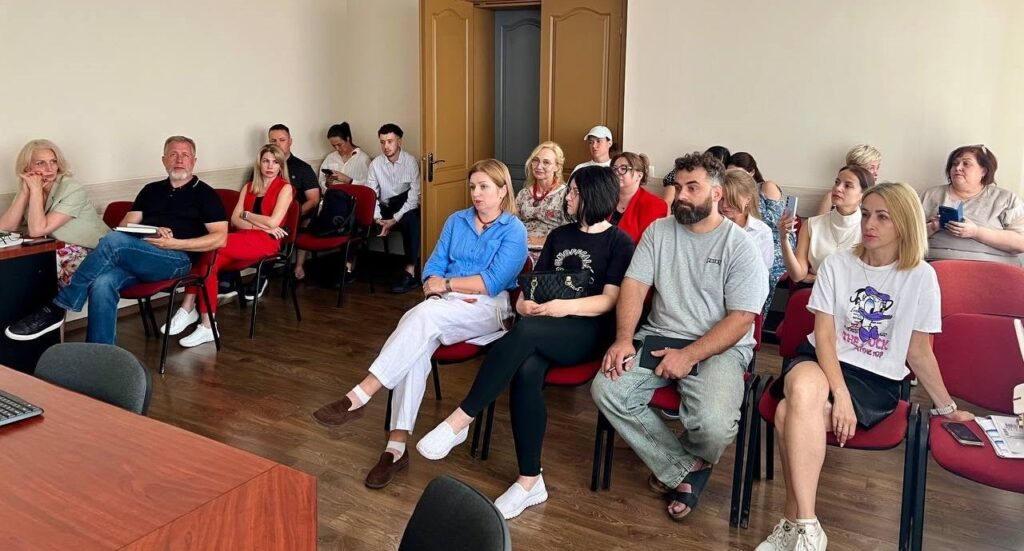 В Кам'янському представники влади та бізнесу обговорили напрямки розвитку підприємництва та перспективи взаємодії  - ФОТО