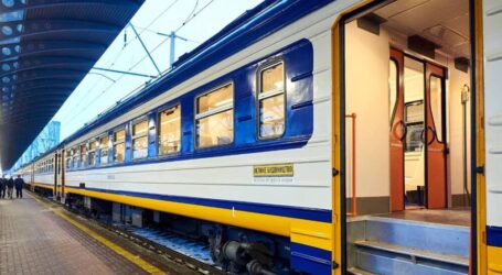 Електричка Кам’янське — Дніпро у деякі дні у червні курсуватиме за подовженим маршрутом