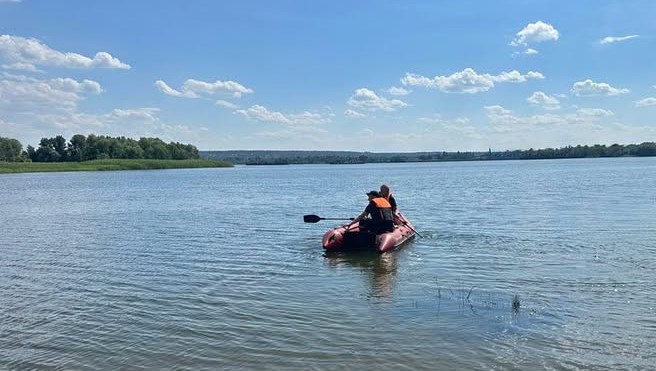 На цьому тижні поряд з Камянським потонули дві людини: про правила поводження на водоймах нагадали мешканцям надзвичайники - ФОТО
