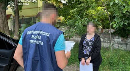 Передавала росіянам розвіддані про підприємства ОПК: в Дніпрі затримали ворожу шпигунку