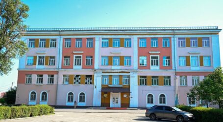 В Кам’янському вже почали готувати школи до нового навчального року