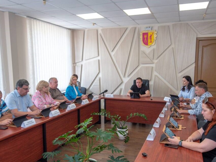 В Кам’янському відбулось засідання виконавчого комітету міськради
