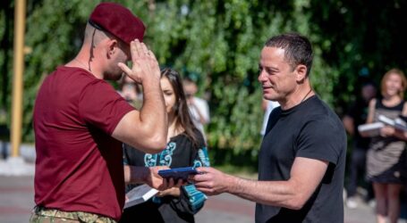 В Кам’янському напередодні Дня Конституції України відбувся патріотичний захід