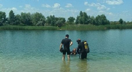 На цьому тижні поряд з Камянським потонули дві людини: про правила поводження на водоймах нагадали мешканцям надзвичайники