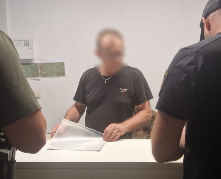 У Дніпрі співробітників ТЦК та СП затримали за вимагання грошей у військовозобов’язаних - ФОТО