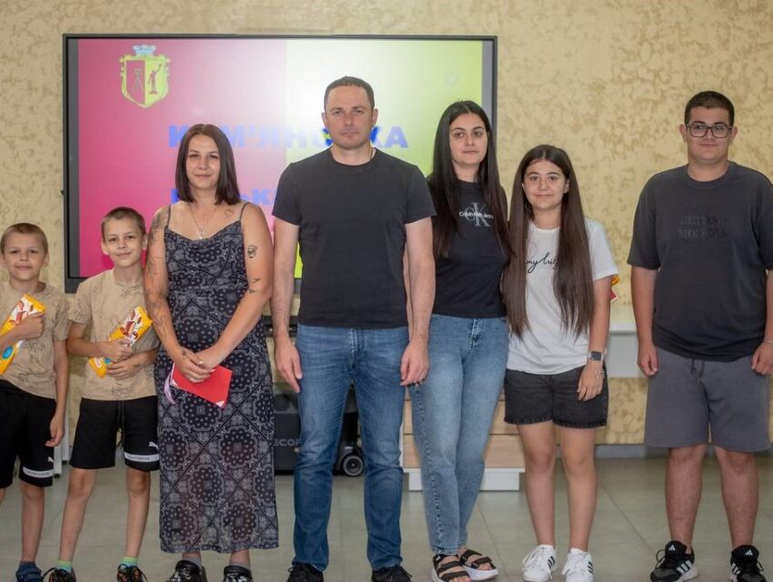 В Кам’янському родини переселенців отримали ключі від квартир