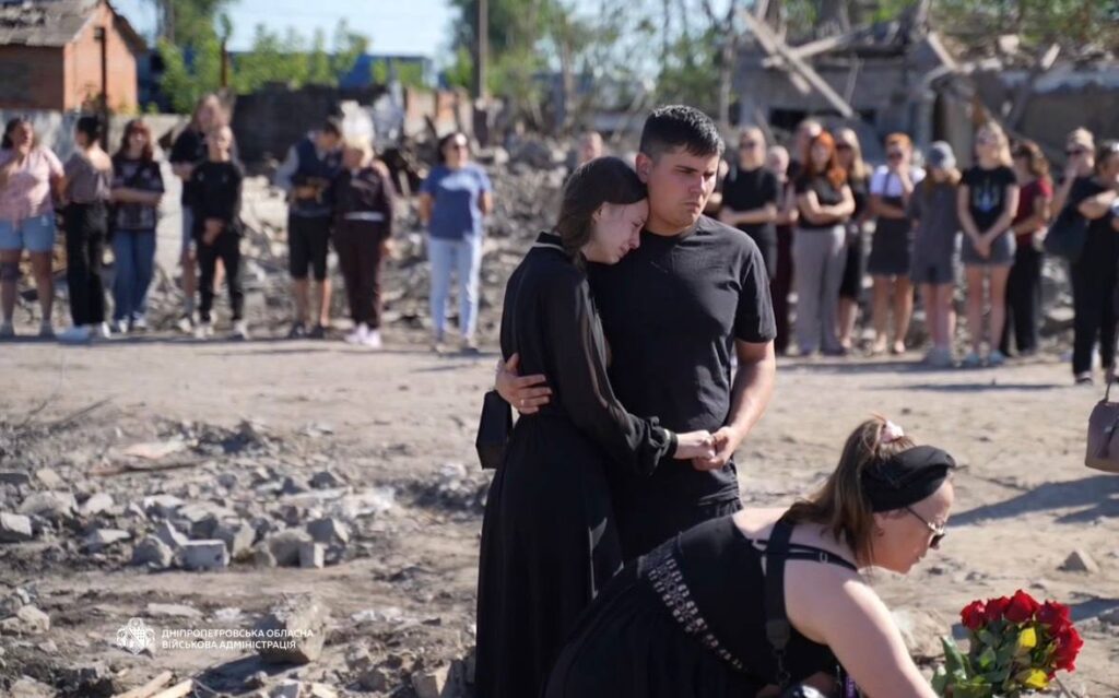 Криворіжжя та Дніпро сьогодні в жалобі - ФОТО