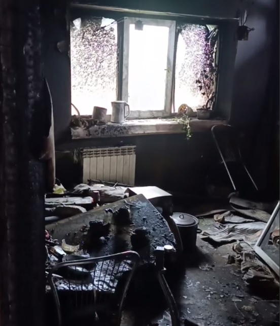 Вибух арсеналу в Курилівці: один охоронець загинув, пошкоджені два десятки будинків, а постраждалим погрожують розправою за розголос - ФОТО