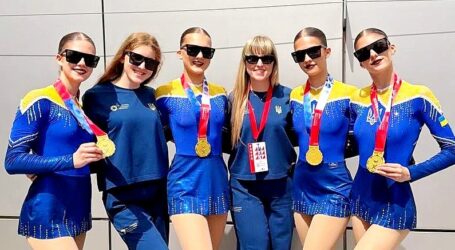 Чотири черлідерки з Кам’янського стали майстрами спорту України
