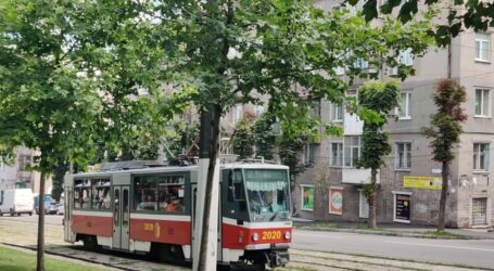 Дві людини загинули внаслідок нічної атаки ворога на Дніпропетровщині 