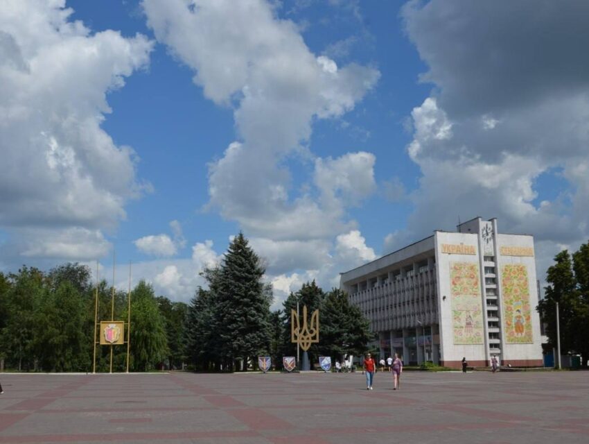 Ворог атакував чотири райони Дніпропетровщини, в Кам’янському минулось без надзвичайних подій