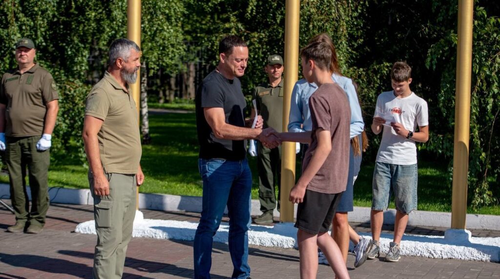 В Кам'янському відбулись урочистості на честь Дня Державного Прапора України - ФОТО