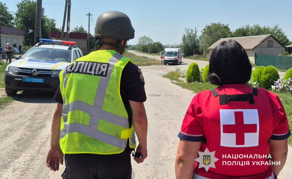 Через сьогоднішню атаку по Кам'янському району та Павлограду вже відомо про п'ятьох загиблих - ФОТО