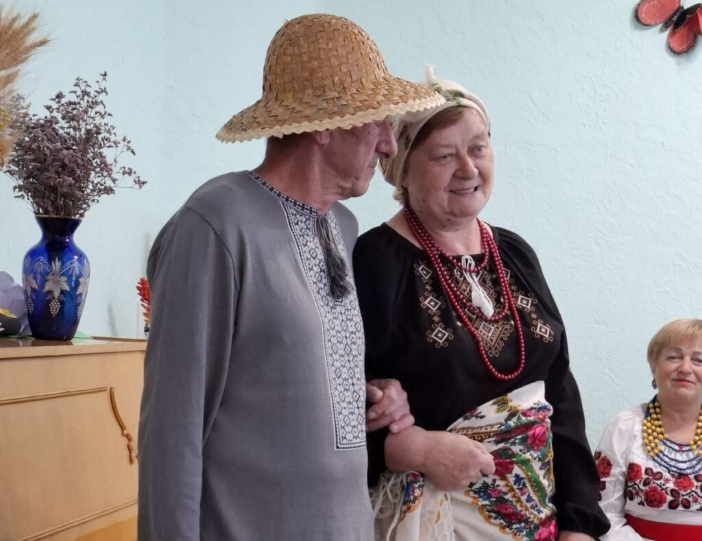 В Центрі надання соціальних послуг Кам'янського провели захід до Дня українського сала - ФОТО