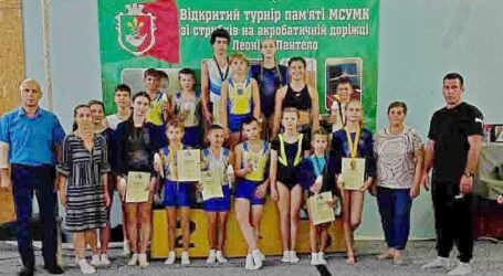 Акробати з Кам’янського стали призерами Кубка Дніпропетровщини