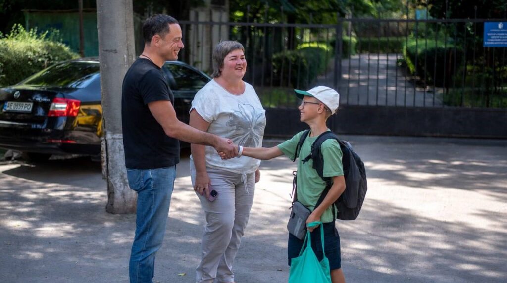 Діти наших захисників з Кам'янського поїхали на відпочинок до німецького Вупперталю - ФОТО