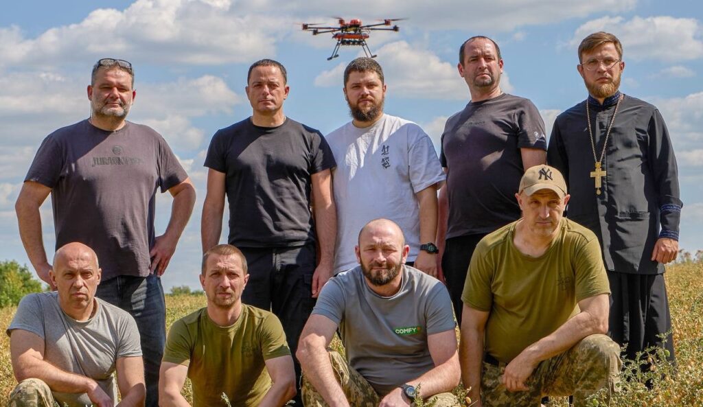 Мер Кам'янського відвідав та нагородив земляків, що захищають країну на Куп'янському напрямку - ФОТО