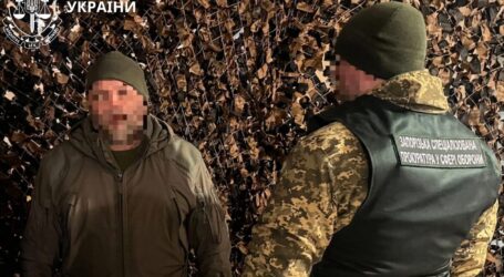 На Дніпропетровщині «воюючі» бухгалтери нараховували собі щомісяця по 100 тис. грн начебто за участь у бойових діях