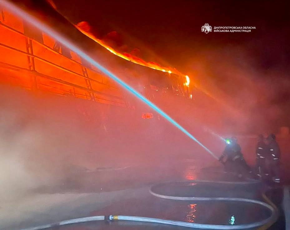 Вночі гучно було у чотирьох районах Дніпропетровщини, в Кам'янському – без надзвичайних подій - ФОТО