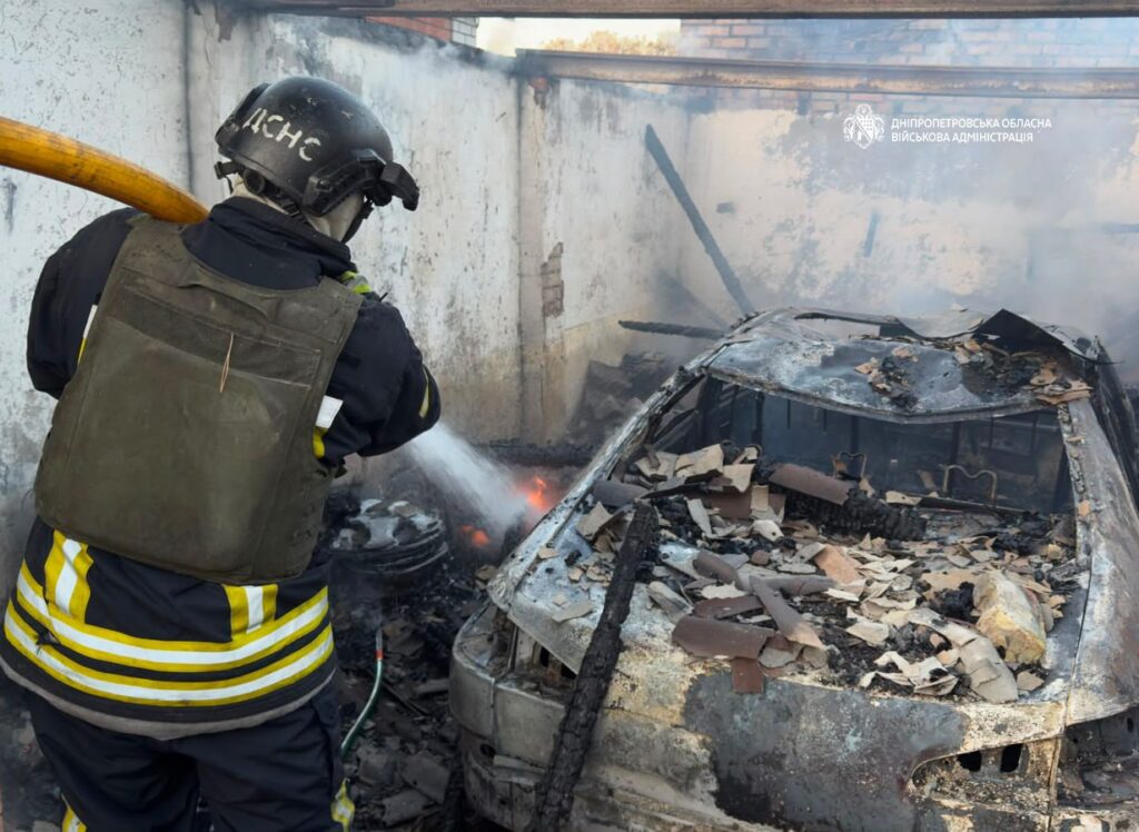Вночі гучно було у трьох районах Дніпропетровщини, в Кам'янському – минулось без надзвичайних подій - ФОТО