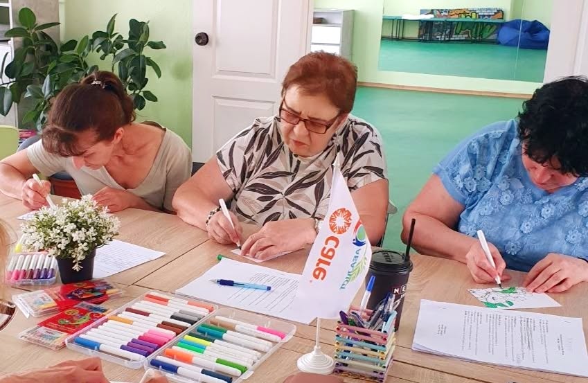Зарядились позитивними емоціями: у відділенні простору «Вільна» в Кам'янському відбувся творчий захід - ФОТО