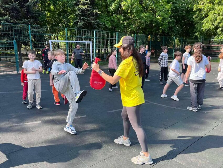 Де на цьому тижні проходитимуть безплатні заняття в межах програми «Камʼянчанам – камʼяні мʼязи!»
