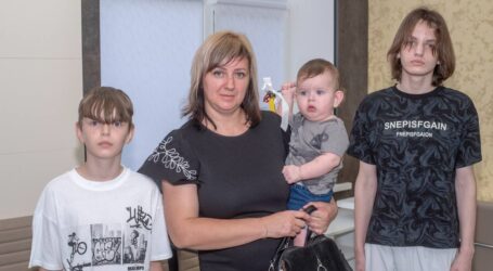 В Кам’янському родинам переселенців з Донеччини вручили ключі від квартир