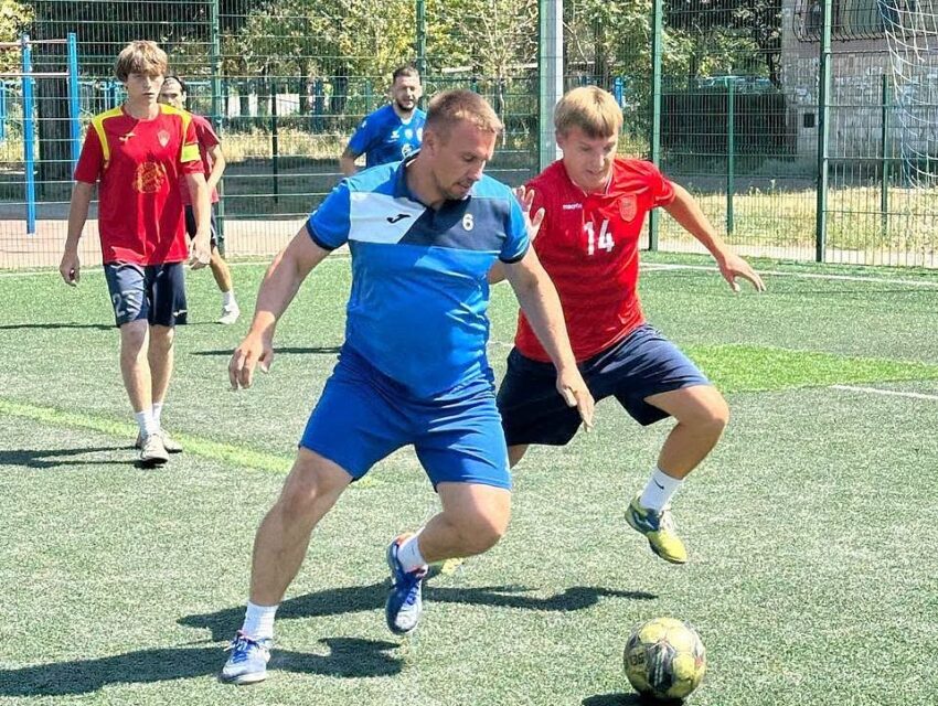 Пройшов черговий тур чемпіонату Кам’янського з мініфутболу