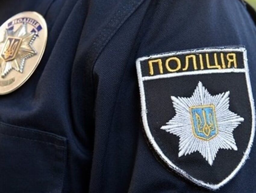 Неповнолітній з Кам’янського району створював у соцмережі розважальні ролики у формі поліційного