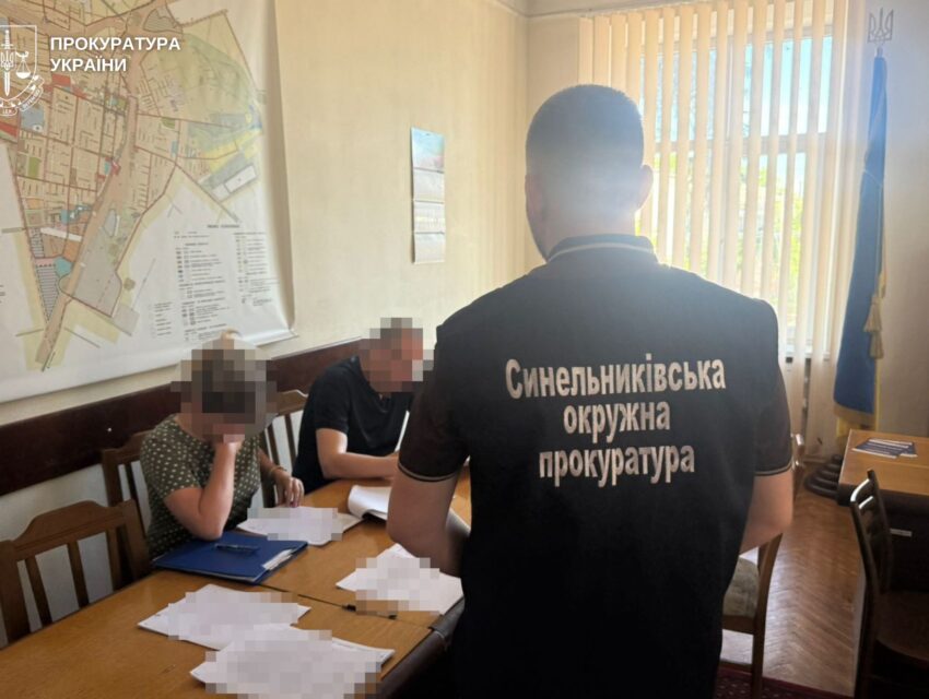 Як купівля будинку для дітей-сиріт стала джерелом заробітку для чиновників: на Дніпропетровщині судитимуть міського голову та двох керівниць міських департаментів