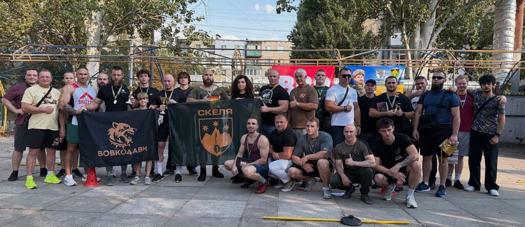 Майже не залишила шансів своїм суперникам-чоловікам: знаменита важкоатлетка з Кам'янського Людмила Гайдученко на своє 60-річчя знов здивувала прихильників - ФОТО